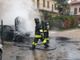 Magenta: auto in fiamme in un cortile di via Espinasse