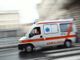 Incidente sulla strada fra Trecate e Novara: giovane perde il controllo dell'auto