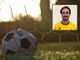 Mattia Giani (nel riquadro) si è sentito male nel campo di calcio durante la partita