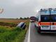 Albuzzano: auto fuori strada sulla provinciale 35, soccorsi due giovani