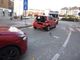 Vigevano: tamponamento tra due auto alla rotatoria di viale Mazzini