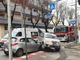 FOTO. Schianto tra due auto a Busto e nell'impatto una finisce sopra all'altra: soccorsi i due conducenti
