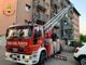 Pavia: i Vigili del fuoco soccorrono persona al terzo piano di un condominio