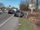 Mortara: esce di strada con l'auto sulla provinciale, 42enne trasportato in elicottero al San Matteo