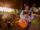 Ruggero de I Timidi dal vivo al &quot;Cowboys Guest Ranch&quot; di Voghera in versione country