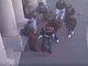 Gallarate: minorenne accerchiato, rapinato e picchiato dal branco davanti a scuola: arrestati quattro giovani