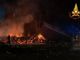 - (VIDEO) - Zinasco, in fiamme 600 quintali di legna e un mezzo agricolo