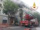 FOTO e VIDEO. Incendio in un condominio di Milano: tre morti e tre feriti