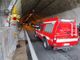 Scontro tra sette auto in galleria in A9, donna incinta portata al pronto soccorso