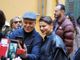 Sanremo invasa dai fan: da tutta Italia in giro per la città per vedere i protagonisti del Festival (Foto e Video)