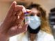 Nuova comunicazione della Regione Piemonte: sospeso solo un lotto di AstraZeneca, le vaccinazioni proseguono