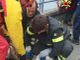 Capriolo finisce nel canale Industriale a Turbigo: salvato dai Vigili del Fuoco