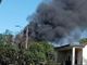 Corbetta: deposito materiali in fiamme in via per cascina Beretta, numerosi mezzi dei vigili del fuoco intervenuti
