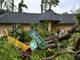 Uragano Milton, devastazione e vittime in Florida. Oltre 2.2 milioni senza luce