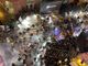 Sanremo 2025, Jovanotti infiamma corso Matteotti con i Rockin’1000 sulle note de l’Ombelico del mondo