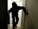 Mortara: raid in abitazione, ladri in fuga con alcuni gioielli in oro
