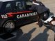 Corbetta, Battuello: parcheggiano male, lui scende in strada con l’ascia e li minaccia