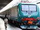 Chiede a un passeggero della linea Milano-Mortara di spegnere la sigaretta, capotreno presa a schiaffi