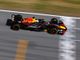 F1, Leclerc si ritira. Per Verstappen il &quot;triplete&quot; è servito