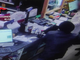 VIDEO. Corsico: tenta la rapina in farmacia, ma si dimentica la ricetta sul bancone. Arrestato un 57enne