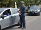 Si erano intestati 100 autovetture come prestanome, smascherati dalla Guardia di Finanza. Uno di loro percepiva il reddito di cittadinanza