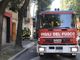 Voghera: brucia un auto al distributore di via Lomellina, interviene il benzinaio ma rimane intossicato