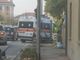 Robecco: caduta rovinosa per un ciclista al ponte sul Naviglio, elitrasportato all’Humanitas