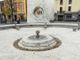 Mede: vandalizzata la fontana di piazza Repubblica