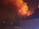 Incendio a Cogoleto, situazione in miglioramento. Traffico in tilt (VIDEO)
