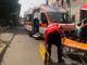 Magenta, incidente in via Melzi: donna in bicicletta finisce al pronto soccorso