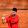 Roland Garros, Djokovic batte Zverev e sfiderà Sinner in semifinale
