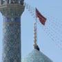Iran, bandiera rossa annuncia vendetta dopo attacchi Israele