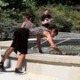 Temperature roventi in Italia, oggi bollino rosso in 20 città per il caldo