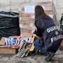 Sequestrate a Milano oltre 1,2 tonnellate di fuochi d'artificio illegali