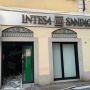 Boato nella notte a Corbetta: malviventi fanno saltare il bancomat della Banca Intesa Boato nella notte a Corbetta: malviventi fanno saltare il bancomat della Banca Intesa