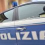 Pavia: camminano in modo sospetto tra le auto in sosta, un cittadino avvisa gli agenti di polizia che intervengono e le denunciano