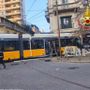 Tram deragliato, feriti non in pericolo di vita. Proseguono le indagini: ipotesi malore del conducente Tram deragliato, feriti non in pericolo di vita. Proseguono le indagini: ipotesi malore del conducente