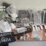 Novara: 45 chili di droga e 12 lingotti in casa, arrestato