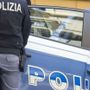 La Polizia di Stato intensifica i controlli nel centro di Pavia: sequestrati oltre quaranta grammi di hashish e segnalato un giovane