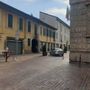 Magenta: clonato l’allarme e aperta l’auto in centro, rubati occhiali da 300 euro