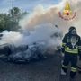 Auto in fiamme sull'autostrada A7 tra Casei Gerola e Gropello Cairoli, traffico rallentato nel pomeriggio Auto in fiamme sull'autostrada A7 tra Casei Gerola e Gropello Cairoli, traffico rallentato nel pomeriggio