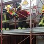 Schiacciato da un muro in un cantiere a Milano, grave operaio 21enne Schiacciato da un muro in un cantiere a Milano, grave operaio 21enne