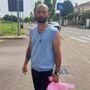 Magenta, la storia di Massimo: “Sono in disgrazia, dormo sotto i portici e fatico perfino a mangiare”