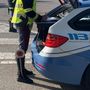 Novara, studente aggredito per un insulto dopo mancata precedenza sulle strisce