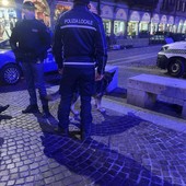 Pavia, rafforzati i presidi nelle aree sensibili: sequestrata sostanza stupefacente nelle aree della movida Pavia, rafforzati i presidi nelle aree sensibili: sequestrata sostanza stupefacente nelle aree della movida