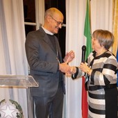 Pavia, il vescovo della diocesi di Vigevano Maurizio Gervasoni insignito dell'onorificenza di Cavaliere della Repubblica Italiana