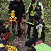 I Vigili del fuoco del comando di Pavia decisivi per il ritrovamento di un'anziana 92enne nel Parmense