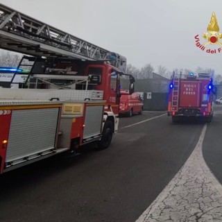 Pavia: operaio soccorso dai Vigili del fuoco in un silos profondo 20 metri