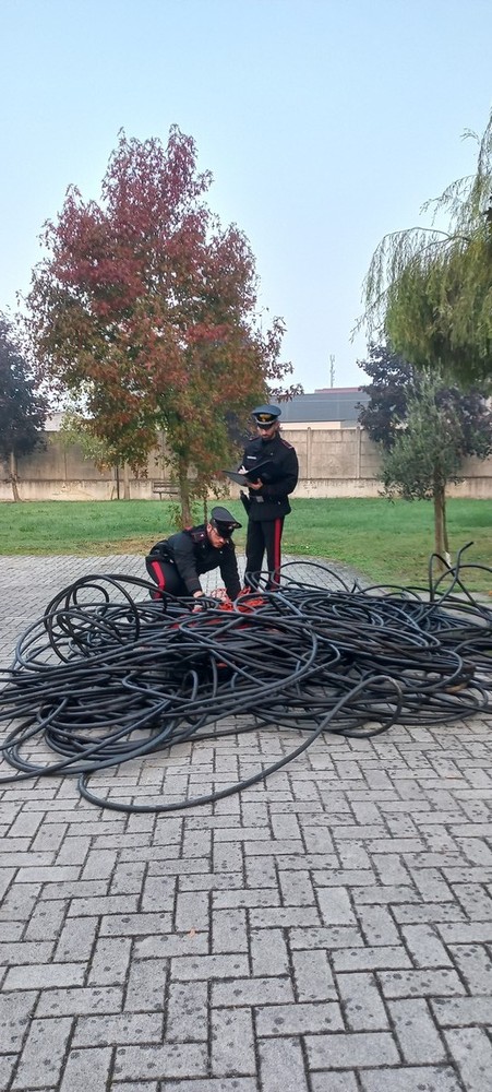 San Martino Siccomario: fermato con 100 chili di rame e fibra ottica, nei guai un pavese San Martino Siccomario: fermato con 100 chili di rame e fibra ottica, nei guai un pavese