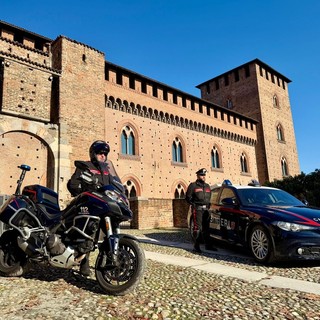 Pavia, furti in due ristoranti nel centro la notte di capodanno. Un minorenne denunciato per ricettazione
